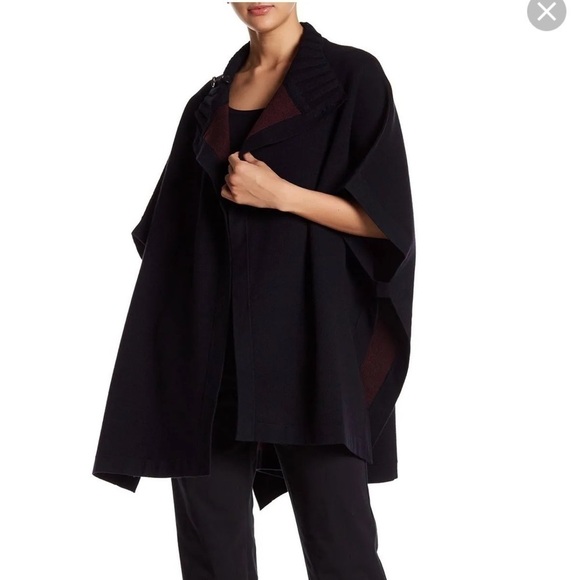 THEORY Palomina Plumose Knit Poncho Sweater - Picture 2 of 9